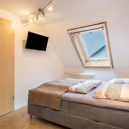 Ferienwohnung Tanja Schoch 아파트
